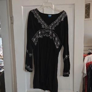 Comfy Black Beach Coverup with White Embroidery